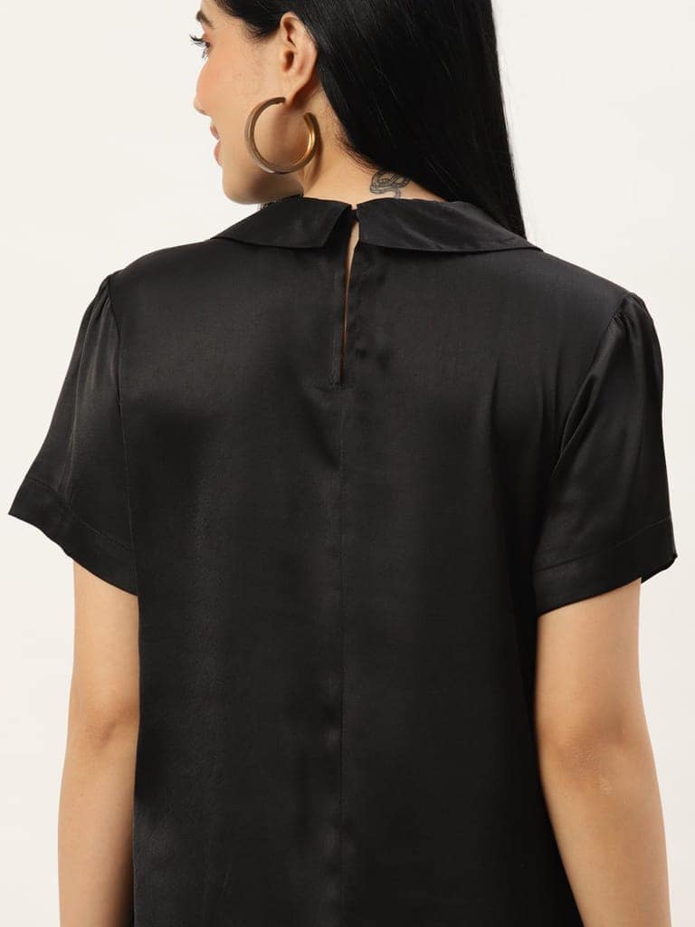 Women Black Solid Ruched Satin Maxi Dress view 6