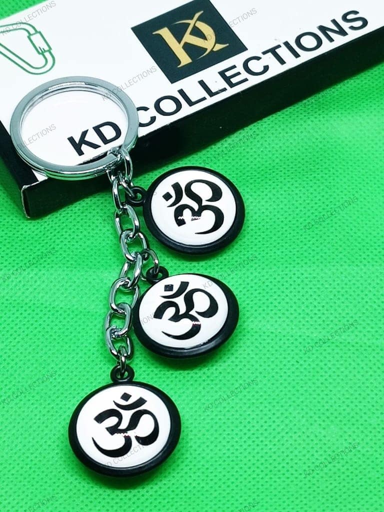 KD COLLECTIONS Lord Shankar Bholenath Mahadev Mahakaal Adiyogi Shiv Keychain & Om Keychain Combo – White Silver - Pack of 2 Keychains view 3