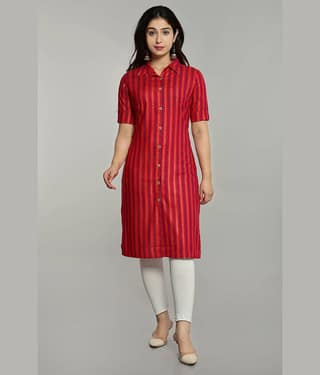 Glorious - Red Rayon Women's Front Slit Kurti ( Pack of 1 )