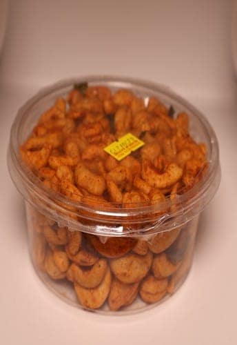 Spicy Roasted Cashews - Premium Snacking Delight
