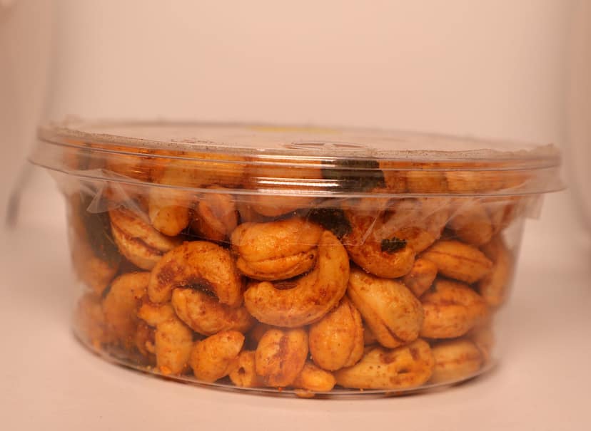 Spicy Roasted Cashews - Premium Snacking Delight view 3