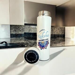 Rakshabandhan Gifts for Brother Rakhi Quote LED TEMPRETURE Water Bottle with Designer Rakhi Logo - Gift for Brother, Raksha Bandhan Gifts, Best Rakhi Gifts for Brother view 4