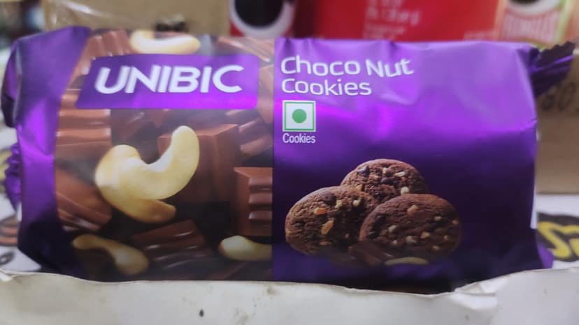 Unibic choco nut cookies