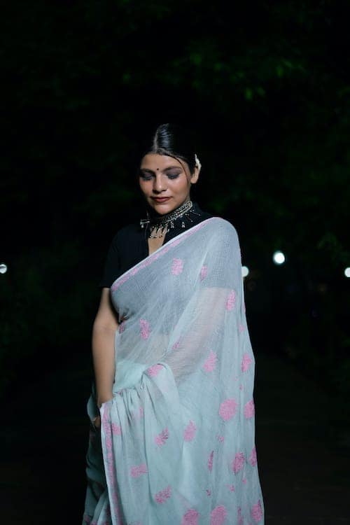 Shwet Sea green Chikankari Kota Cotton Saree view 2