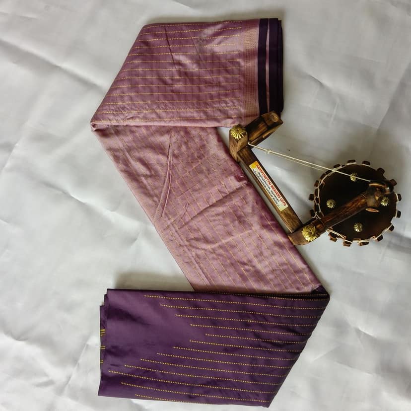 Aarani Silk Saree with Blouse view 3