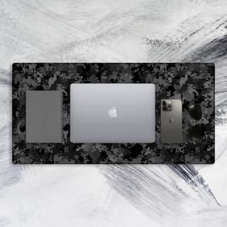 Black Pop Tech Mat