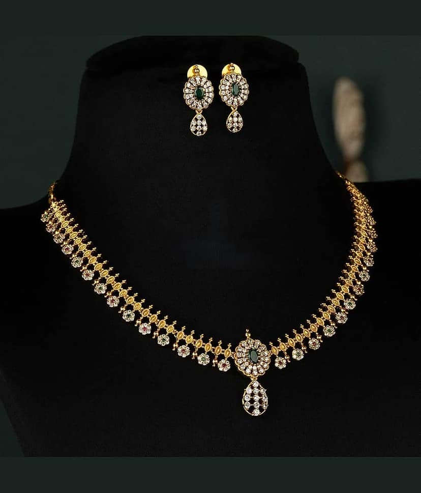 ROFARWORD Gold Brass Necklace Set ( Pack of 1 )