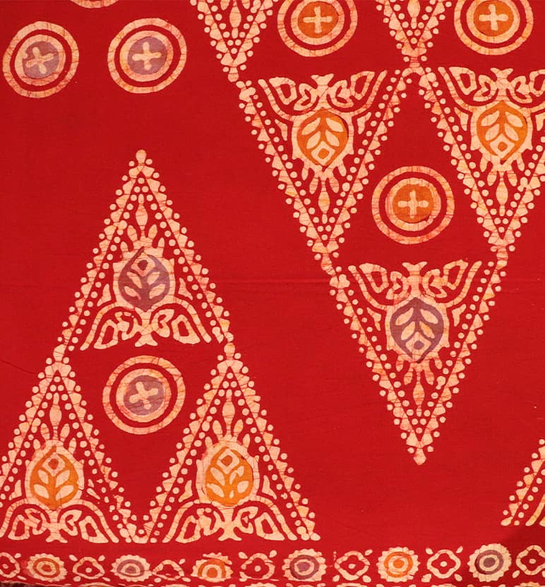 Handcrafted Batik Print Cotton Single Bed Sheet with Two Pillow Covers view 7