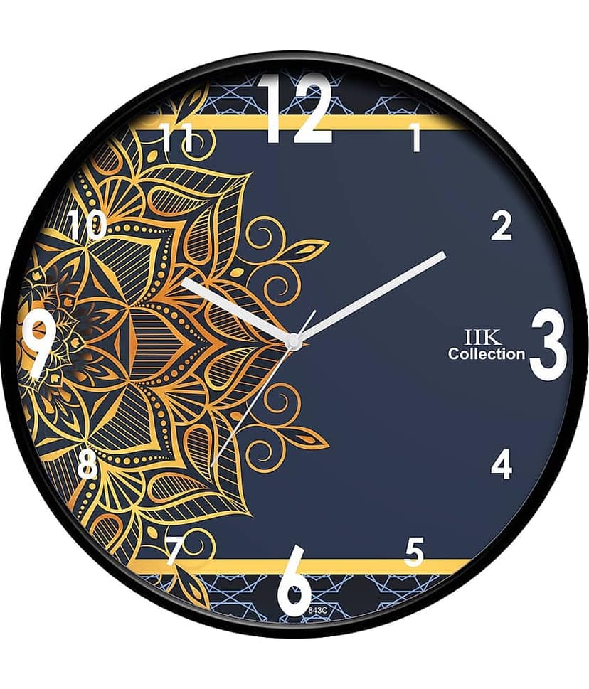 IIK COLLECTION - Circular Analog Wall Clock