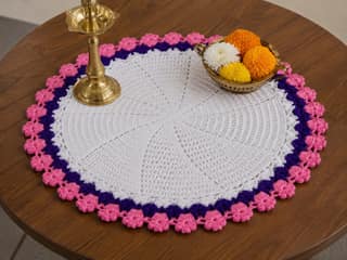 Soft Woolen Handkerchief, 43.18 cm × 43.18 cm, Comfortable Everyday Use