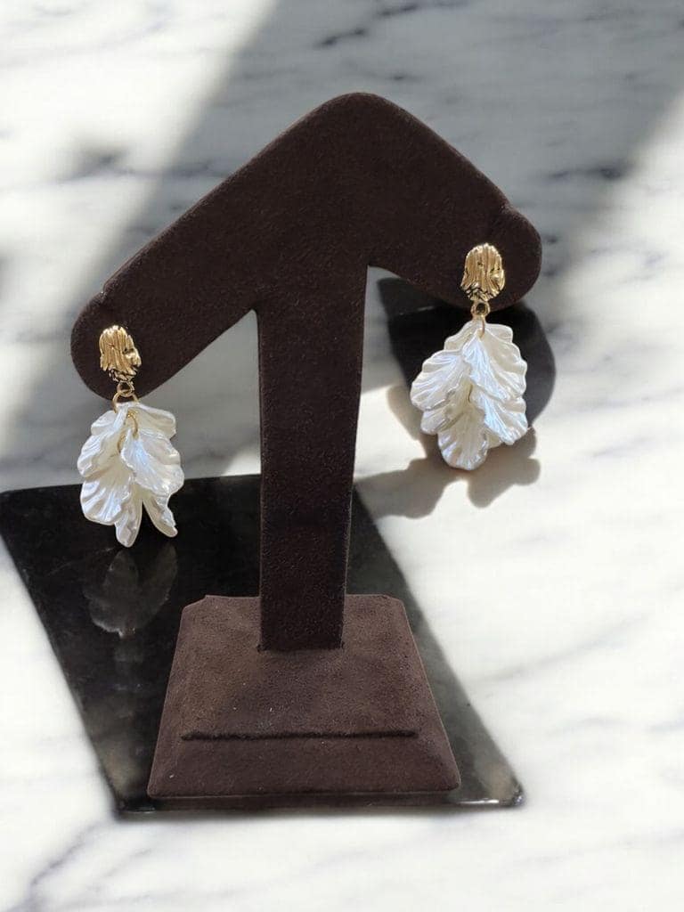 Aurora Feathers - A Collection By Amit Chauhan And Sons view 2