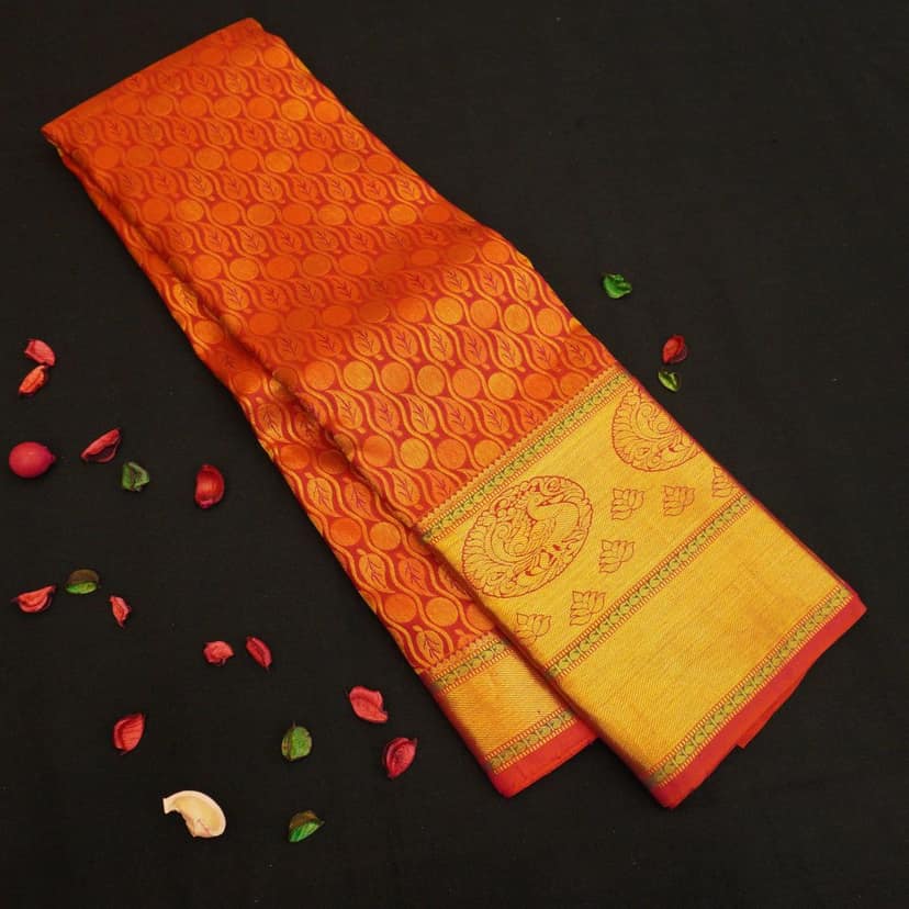 Chilli Red Bridal Kanchipuram Pattu Saree with Dual Border Design view 2