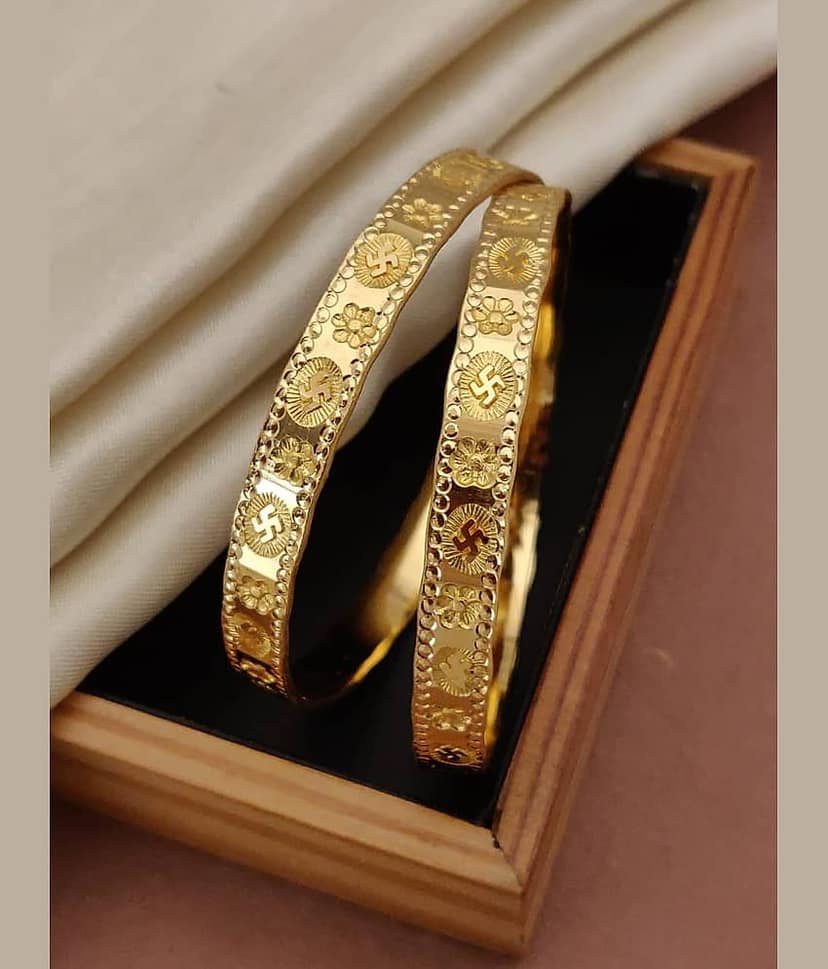 Shivay Fashion Gold Bangle Set ( Pack of 1 )