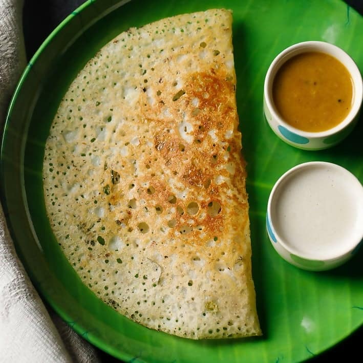 Coconut rava plain dosa