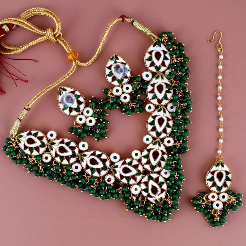 LUCKY JEWELLERY Back Meenakari 18k Gold Plated Green Color Tika Earring Combo Uncut Big Faux Kundan Choker Necklace set (1122-J5SK-1698-G) view 2
