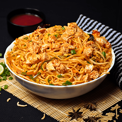 Chicken schezwan noodles