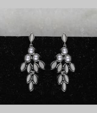 SILVER SHINE Antique Stylish Silver Pearl Earring For Women Girl