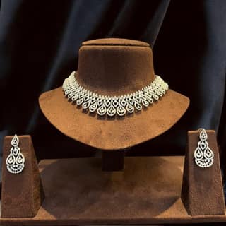 Royal Radiance - Majestic Bride By Dia Art Jewels