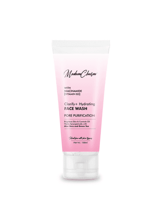 MadamCharm Niacinamide Anti-Acne Face Wash with Vitamin B3, 100ml