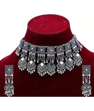 Samridhi DC Silver Alloy Necklace Set ( Pack of 1 )