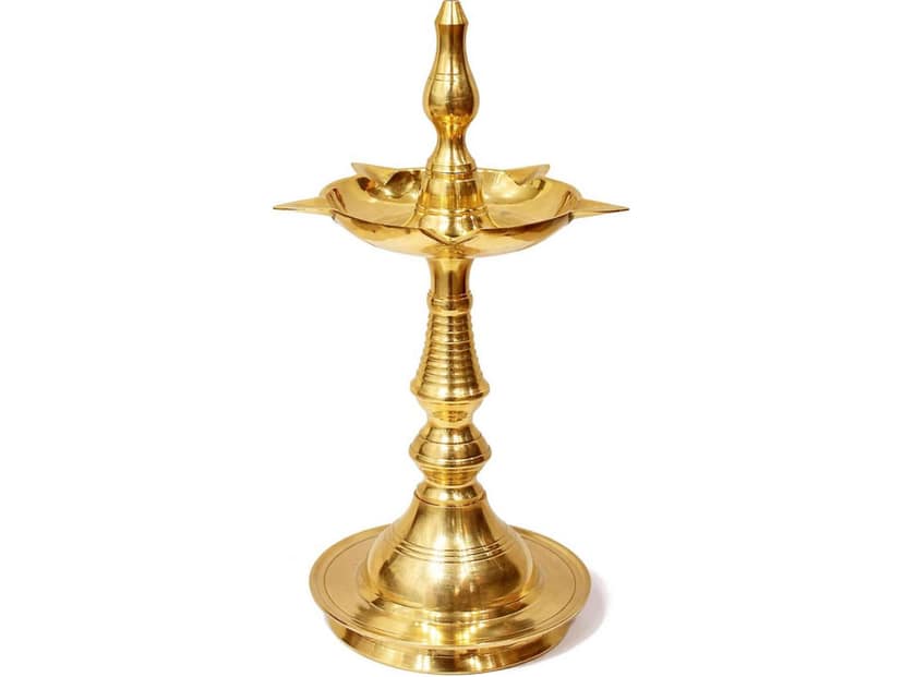 Aatm Kerala Samai Brass Oil Lamp - 9-Inch Handcrafted Kutthu Vilakku Diya - Traditional Solid Brass Deepam for Puja, Festivals and Home Temple Décor view 2