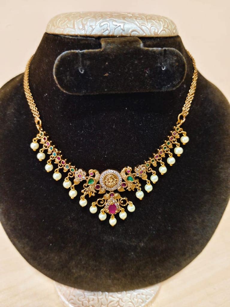 "Stunning Antique Gold Necklace Set with Peacock Earrings and Pearls" view 2