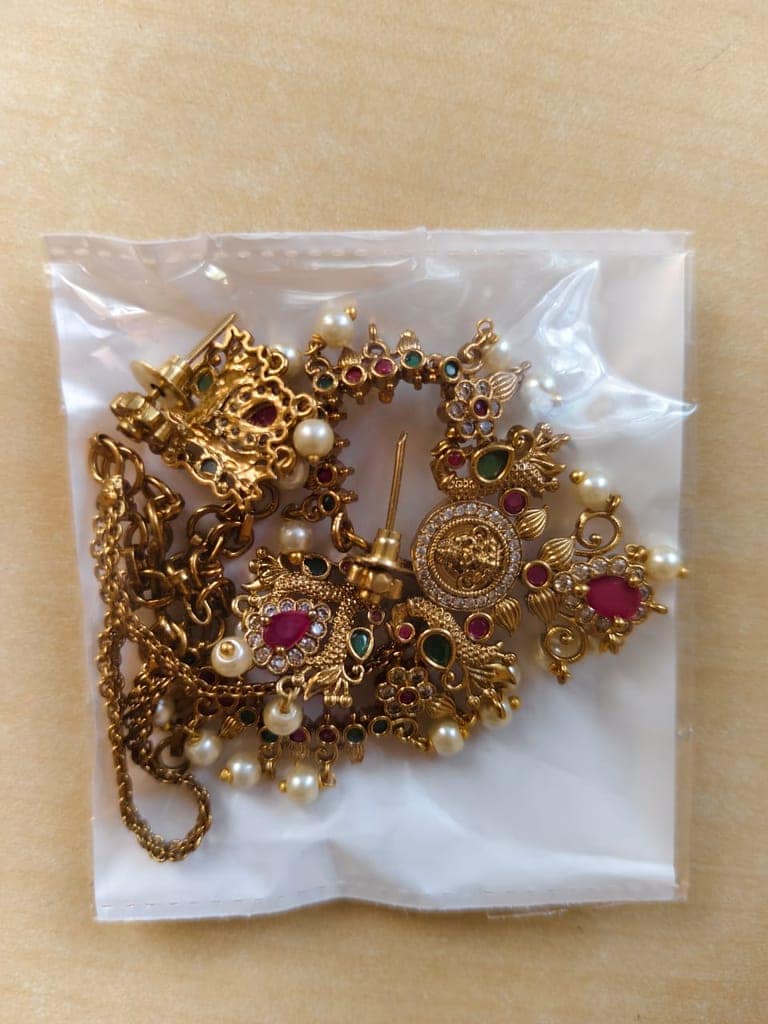 "Stunning Antique Gold Necklace Set with Peacock Earrings and Pearls" view 3