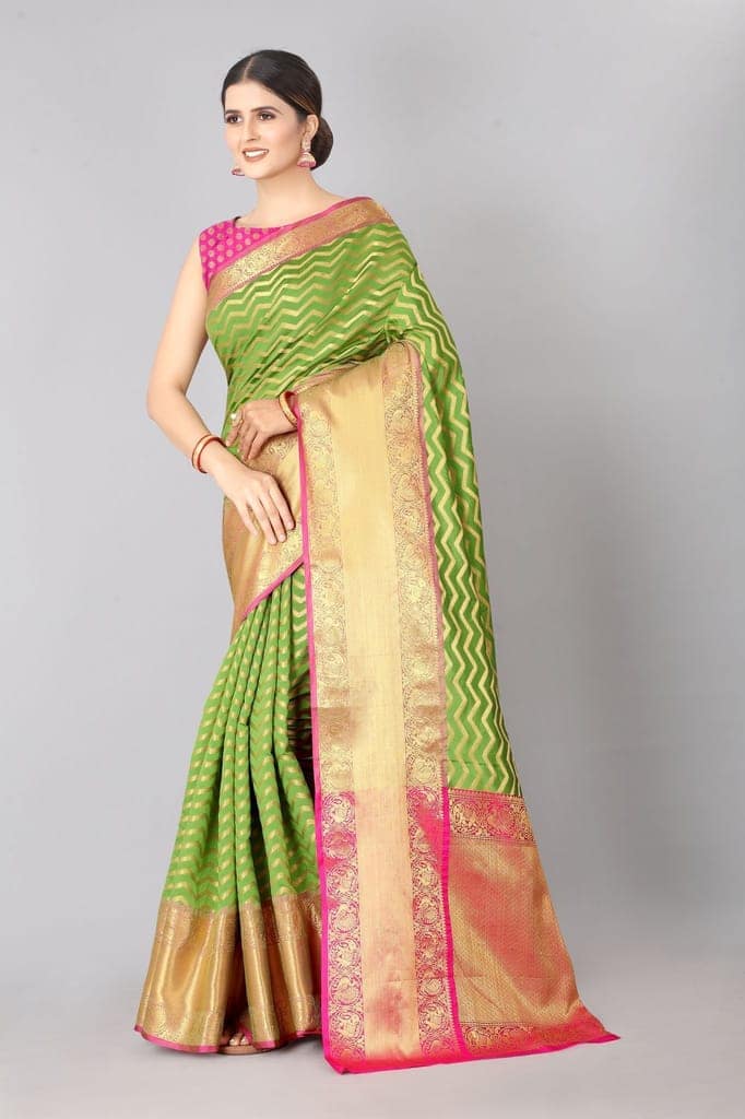 Designer Heavy Border Weaving Work With Rich Pallu &amp; Broad Daman view 2