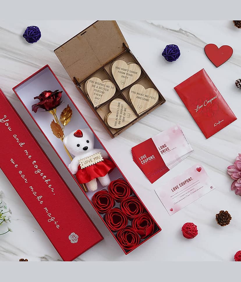 eCraftIndia Red Paper Valentine Hamper