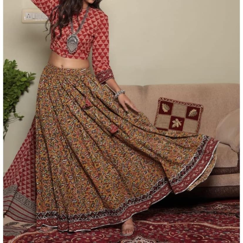 Handblock Printed Cotton Red Lehanga And Top With Mulmul Dupatta (Size 34-46)-4962 view 2