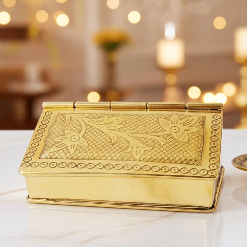 Brass Decorative Pan Dan Box ? Handcrafted Paan Container, Height : 1 Inch (FMAS123 B) view 2