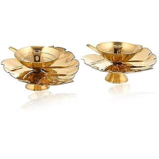 Brass Leaf Design Diya Decorative Oil Lamp for Diwali, Puja Room, and Festive Home Dcor view 2