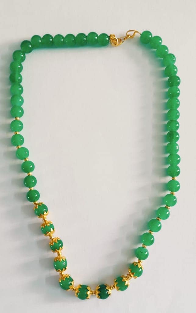 Green and Gold Beads Necklace view 3