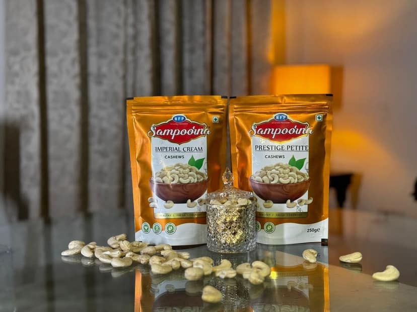 NFP SAMPOORNA Sampoorna foods Imperial & Prestige Organic Premium Cashew Nuts(Kaju) Unsalted Gluten Free Dry Fruits Combo Pack (2 x 250g) view 2