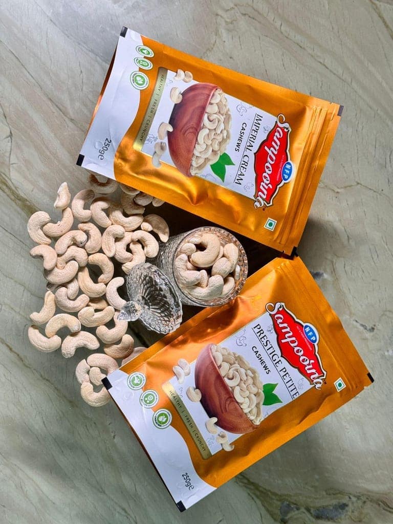 NFP SAMPOORNA Sampoorna foods Imperial & Prestige Organic Premium Cashew Nuts(Kaju) Unsalted Gluten Free Dry Fruits Combo Pack (2 x 250g) view 3
