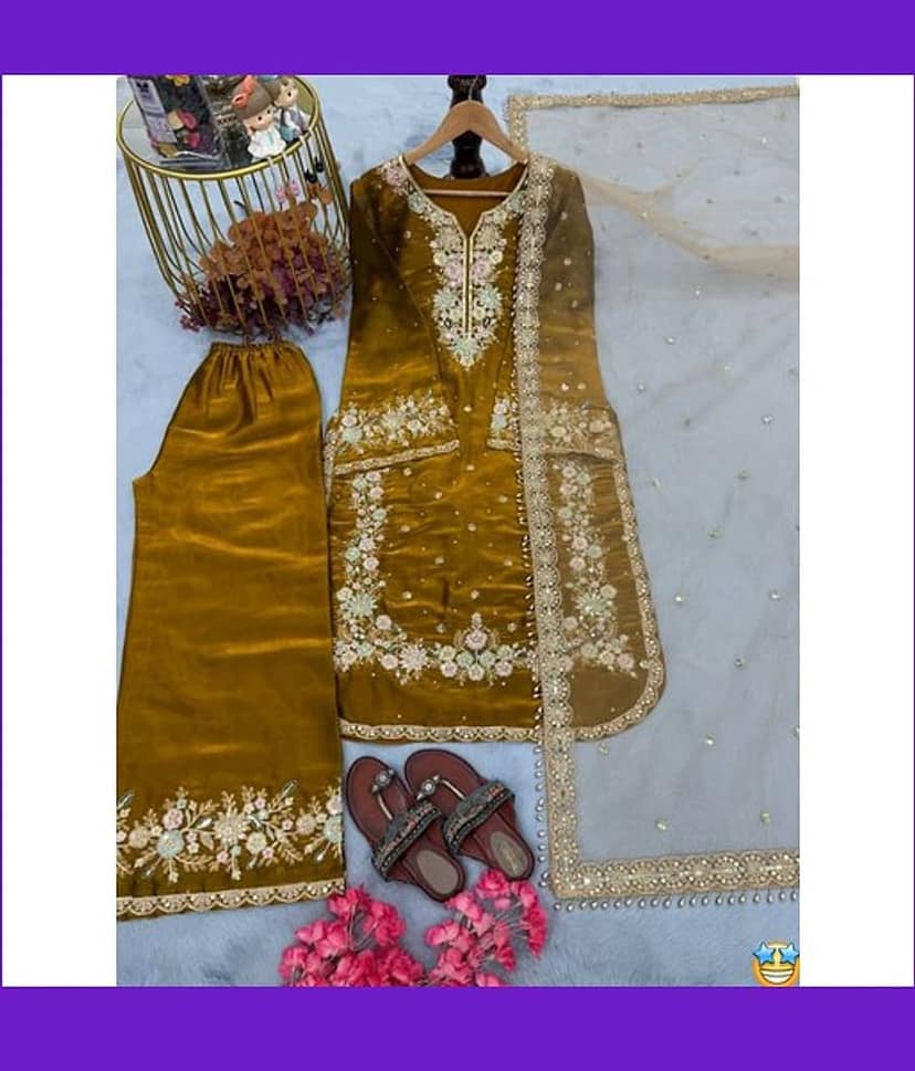 BHAGYASHRAY Women Silk Embroidered Ethnic Motifs Kurti With Patiala Salwar ( Gold )