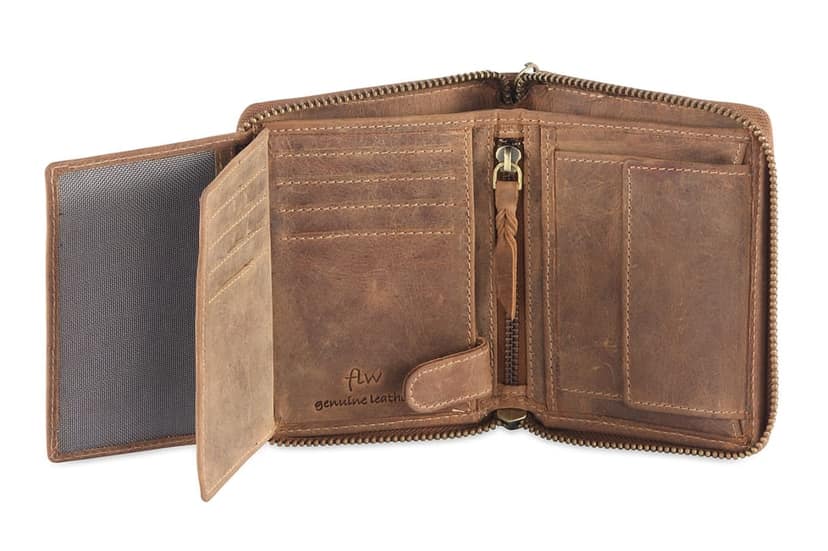 Hunter Genuine Leather Wallet - Men view 5