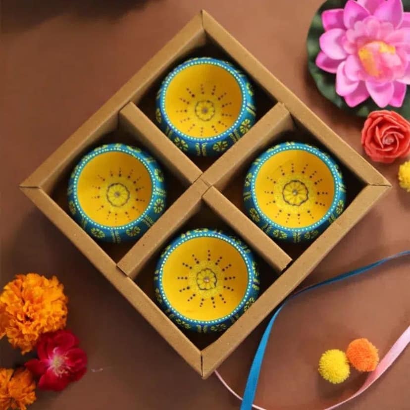 DECOREER Terracotta Dekchi Tealight Holder Set of 4 view 2