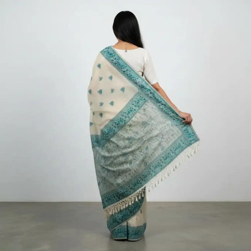 Sambalpuri Baandha Ikat Cotton Saree in Beige and Teal, with Blouse view 2