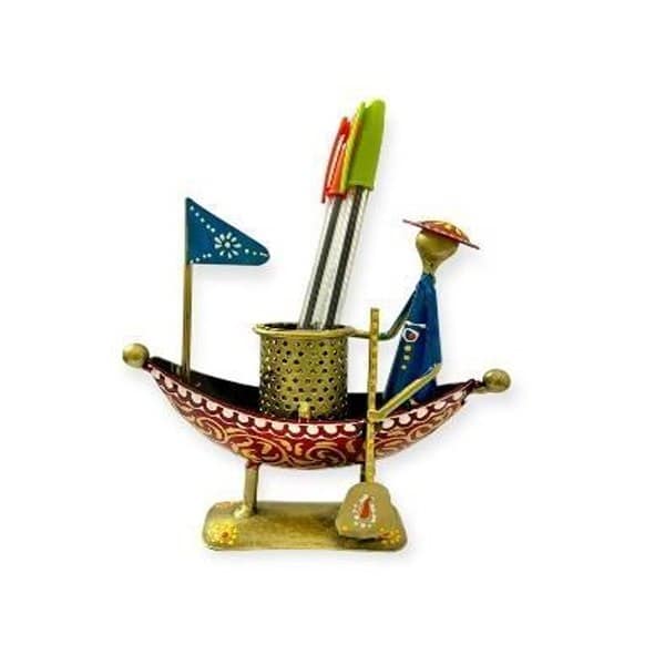 1 Man Metal Pen Stand with Boat Small