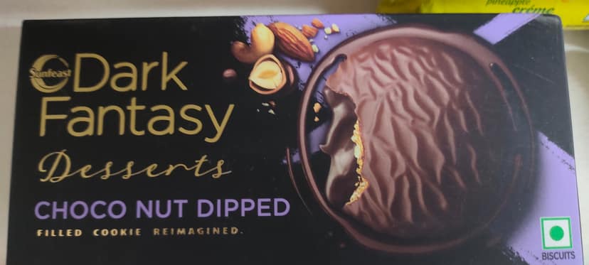 Sunfeast Dark Fantasy Desert Choco nut dipped