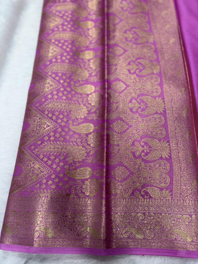 Graceful Rani Pink Saree view 2