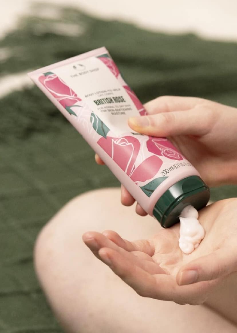 British Rose Lotion-to-Milk-200ML view 2