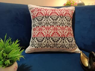 Luxury Hand Embroidered Decorative Throw Pillow Cover With Insert
