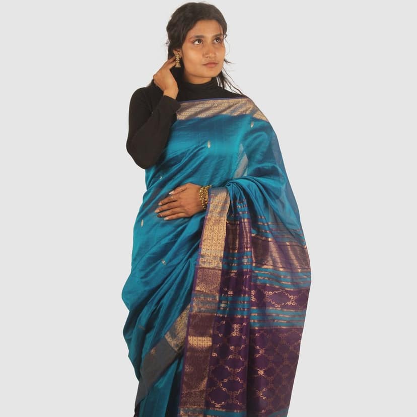 Regal Teal Maheshwari Silk Cotton Handloom Saree with Royal Purple Pallu and Gold Zari view 5