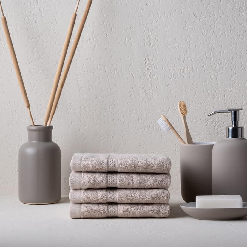 Feather & Spun Bamboo Cotton Face Towel(Pack of 4) | Lavender Fragrance | Oeko-TEX® Standard 100 | Anti Microbial | Fade Resistant | Double Needle Stitch | 600 GSM - 33 cms x 33 cms view 4
