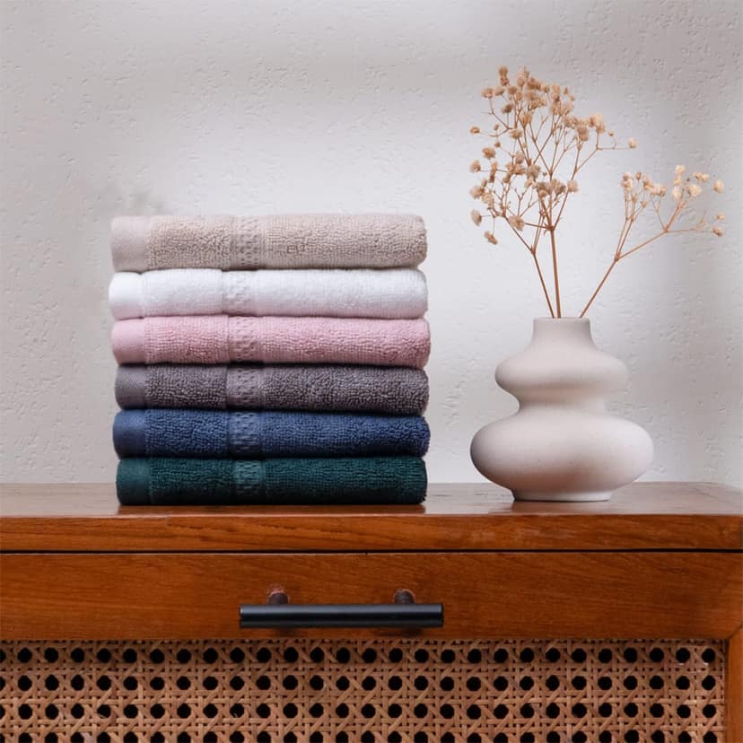 Feather & Spun Bamboo Cotton Face Towel(Pack of 4) | Lavender Fragrance | Oeko-TEX® Standard 100 | Anti Microbial | Fade Resistant | Double Needle Stitch | 600 GSM - 33 cms x 33 cms view 6