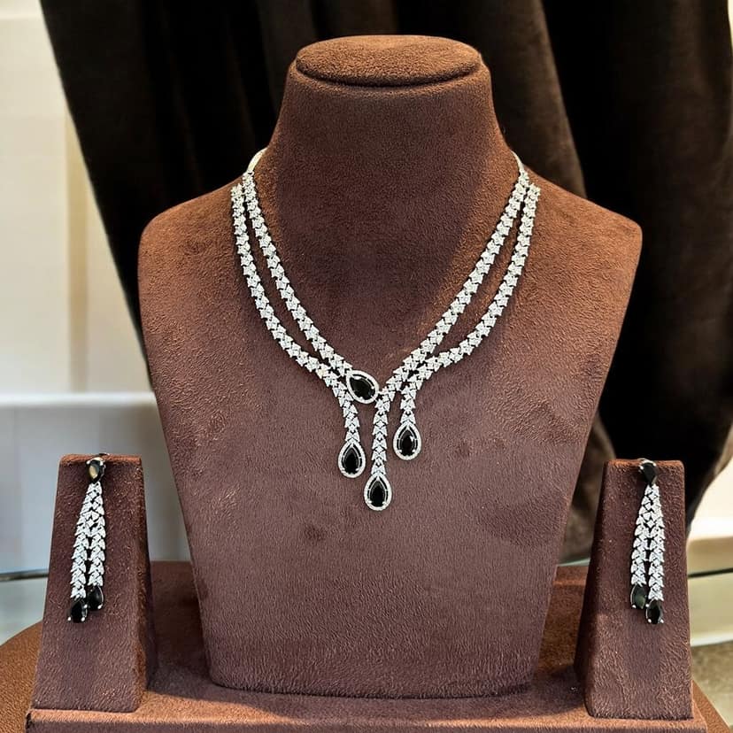 Black and White Diamond Necklace Set By Dia Art Jewels