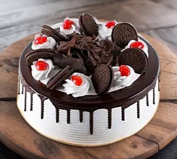 Eggless Black Forest Oreo Cake