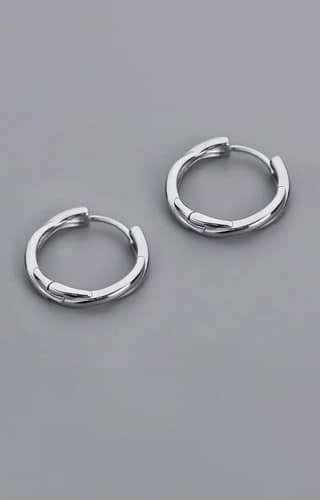 Vintage Chic Silver Earrings